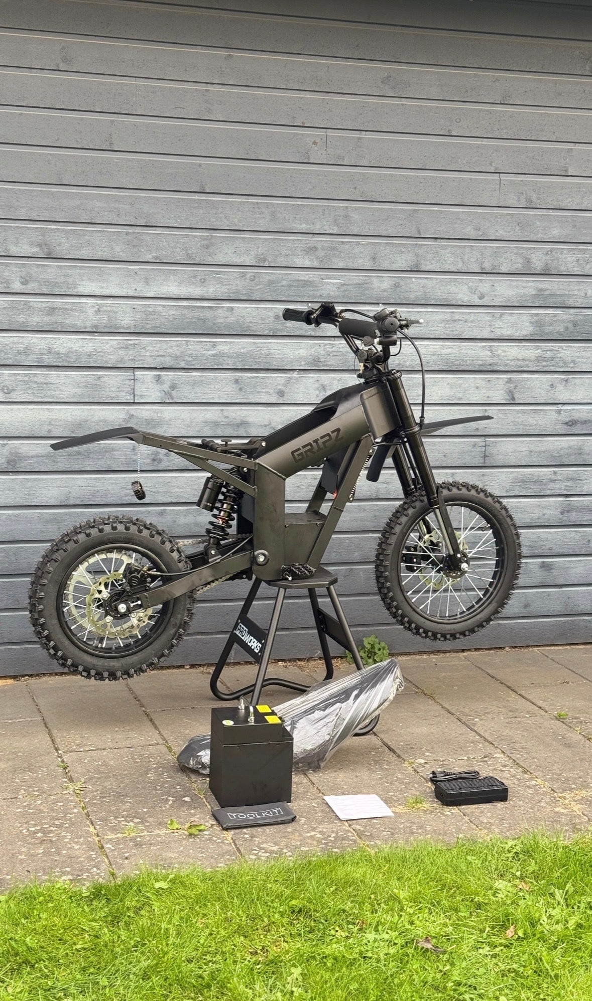 Gripz Bike Black