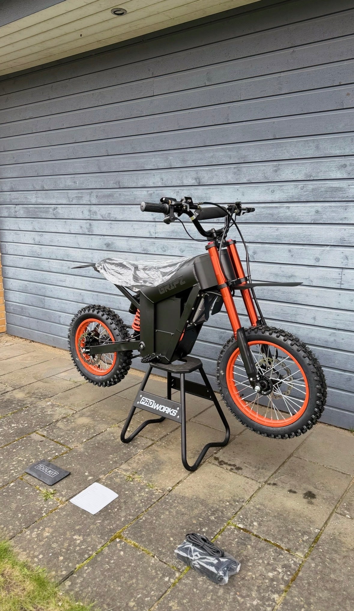 Gripz Bike Orange/Black