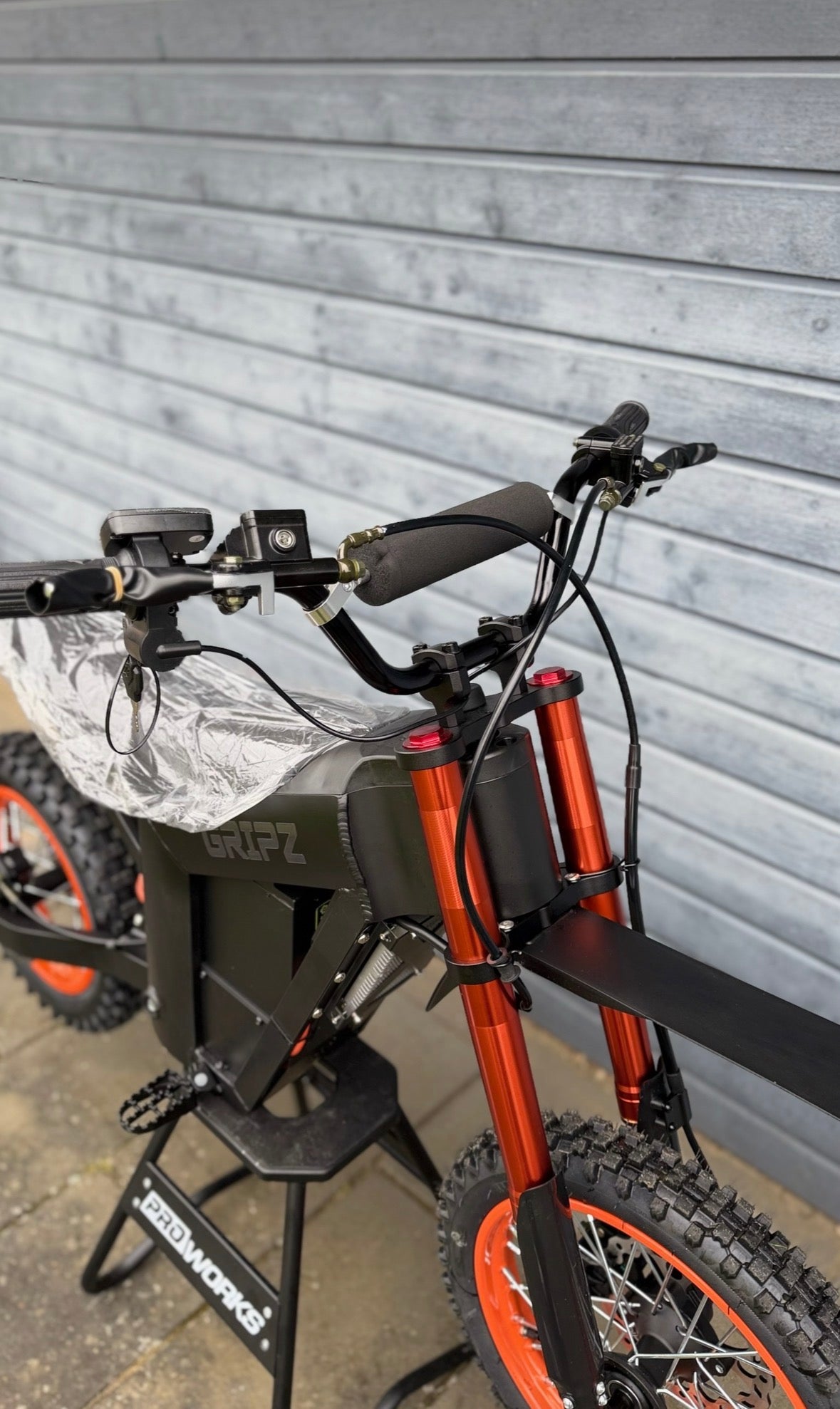 Gripz Bike Orange/Black